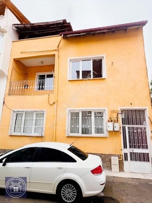 Özgü'den Bahçelievler'de Temiz Ve Geniş Kiralık Müstakil Daire