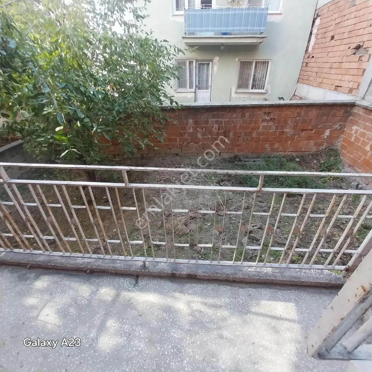 Yenidoğan'da Merkezi Konumda Kiralık 2+1 Daire