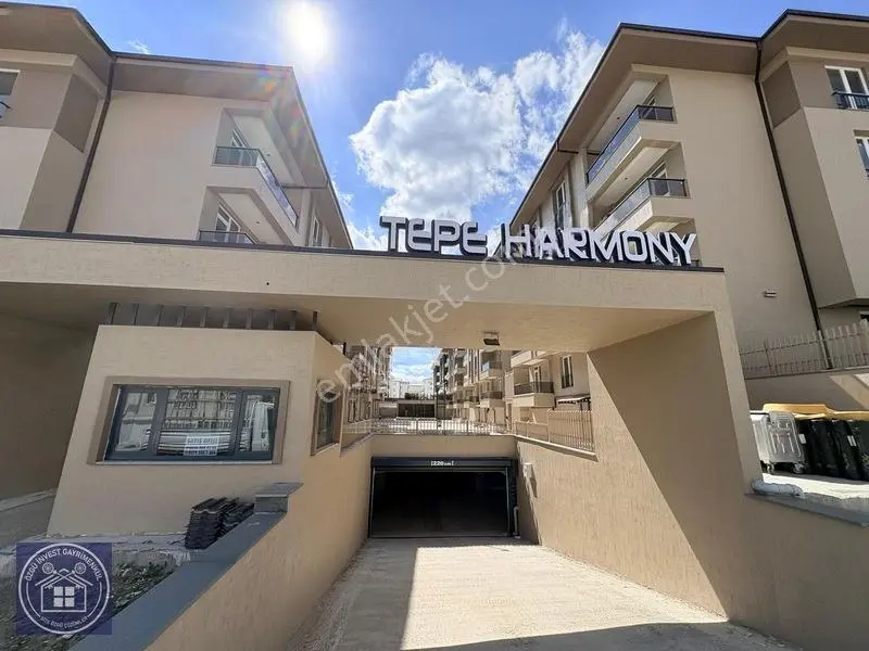 Özgü'den Zafertepe'de Site İçi Lüks 4+1 Arakat Daire