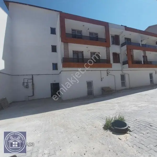 Kirazpınar Da Sıfır Eşyalı 2+0 Geniş Kullanışlı Kiralık Daire