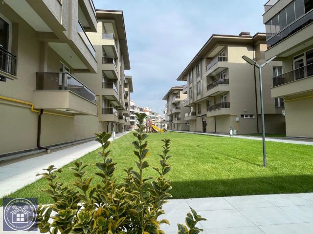 Özgü'den Zafertepe'de Site İçi Lüks 4+1 Kiralık Daire