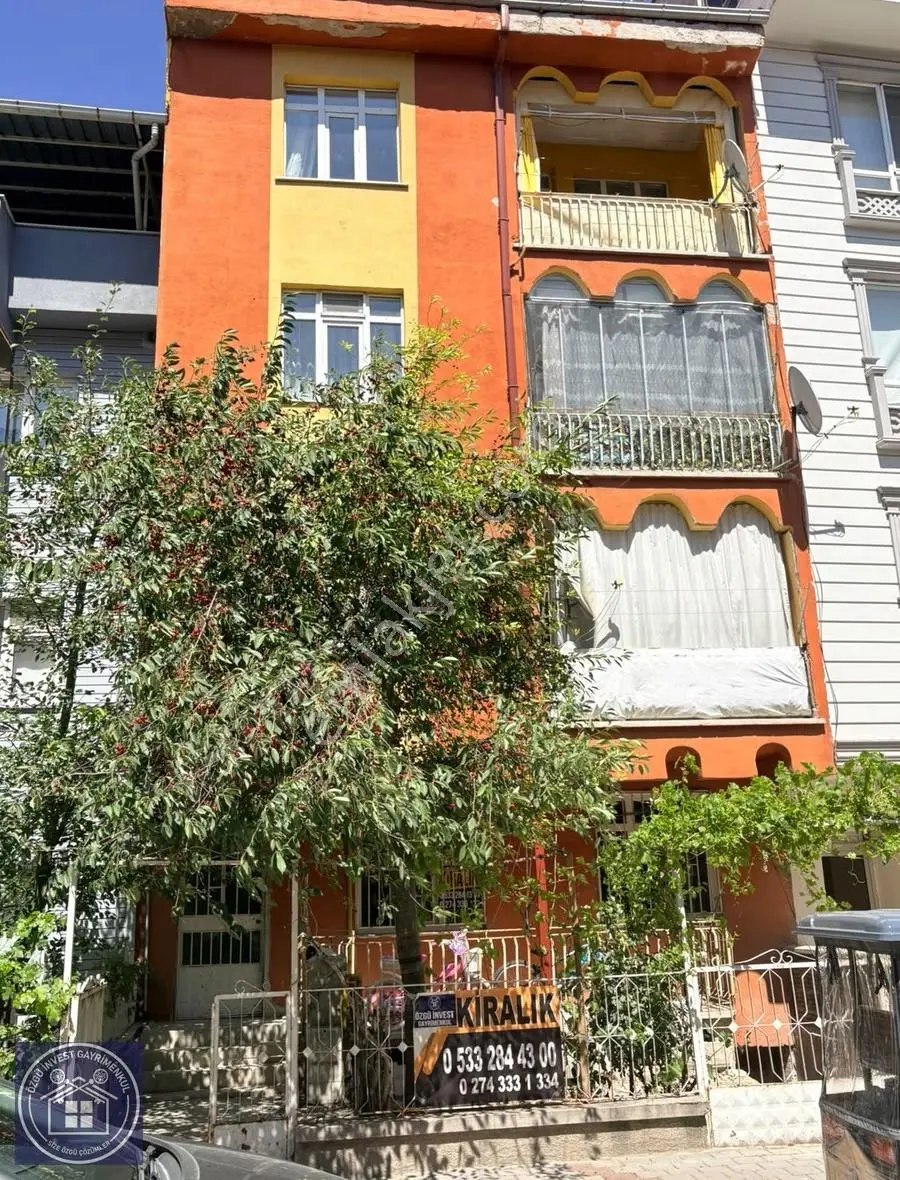 Özgü İnvest'ten Fatih'te Kiralık 3+1 Daire