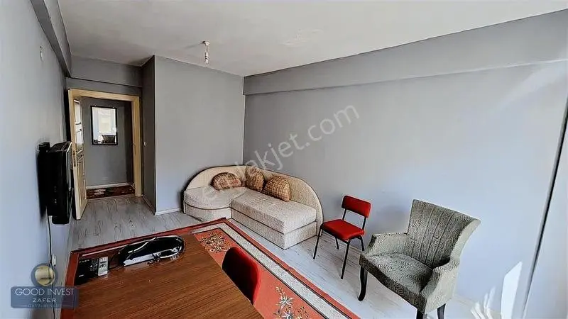 Şehir Merkezinde (Sevgi Yoluna Yakın) 1+1 Eşyalı Daire